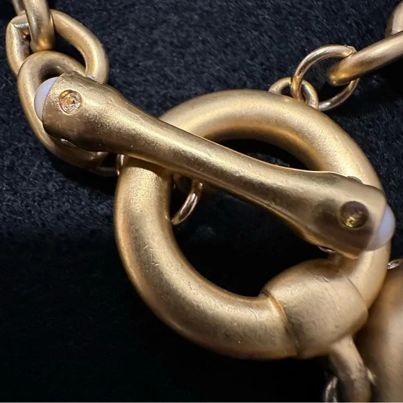 Givenchy Vintage Brushed Gold Puffy Heart Toggle Necklace with Pearl and Crystal - Picture 5 of 12